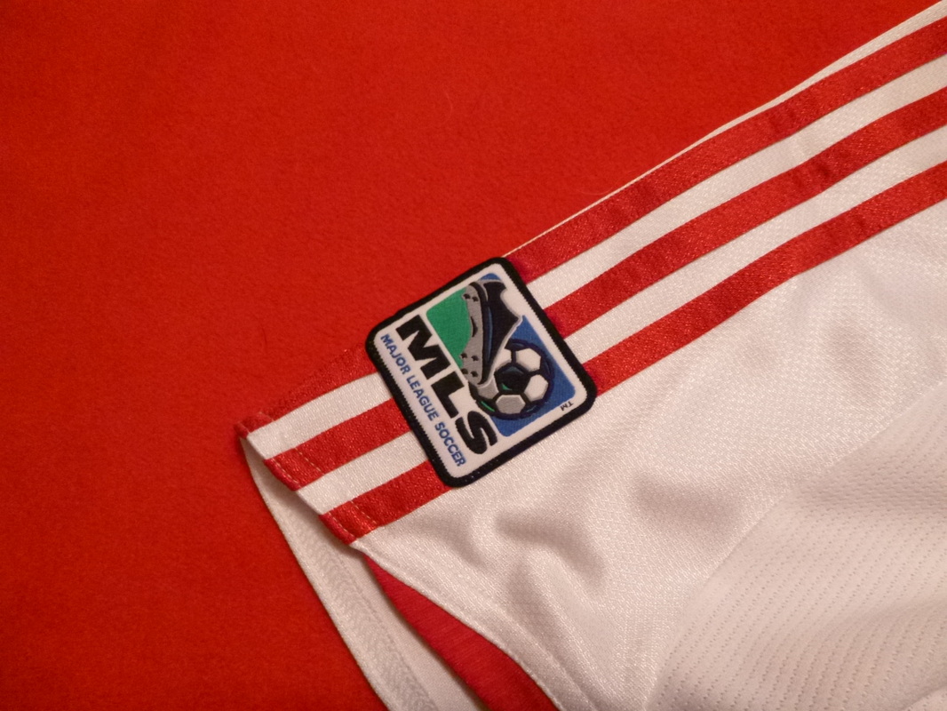 Charitybuzz: Chicago Fire Red Adidas Soccer Jersey Autographed by the 2011  Team